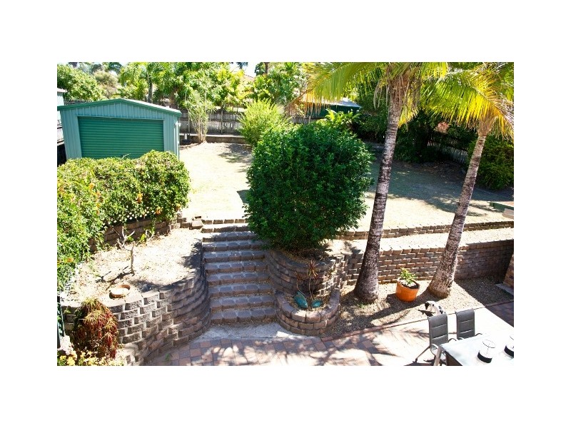 9 Sologinkins Road, Rural View QLD 4740