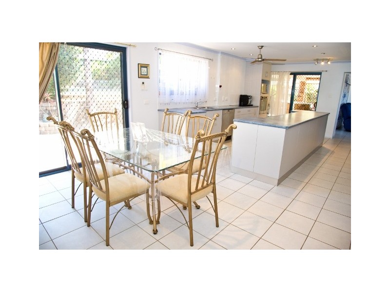 9 Sologinkins Road, Rural View QLD 4740