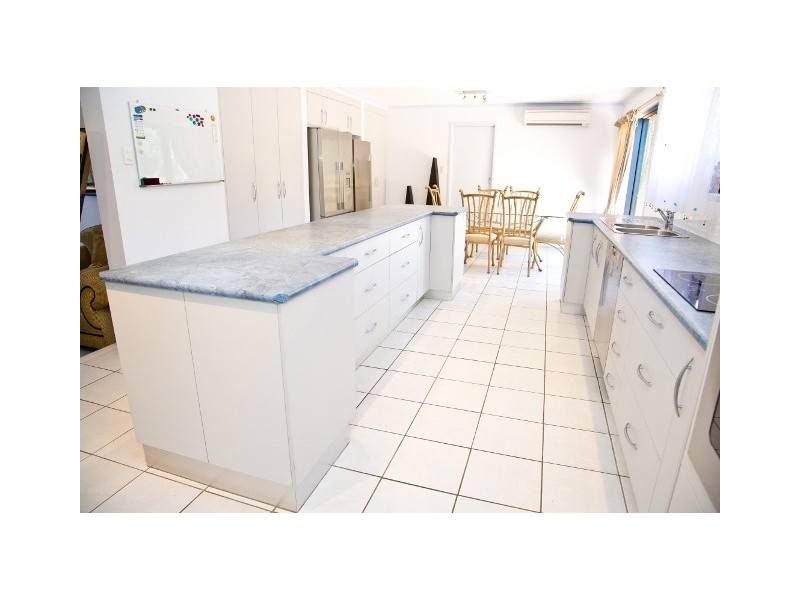 9 Sologinkins Road, Rural View QLD 4740