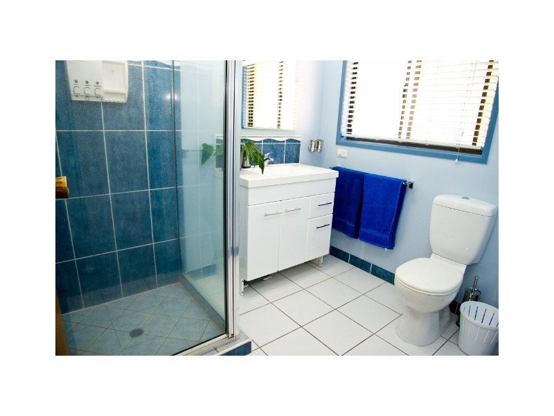 9 Sologinkins Road, Rural View QLD 4740