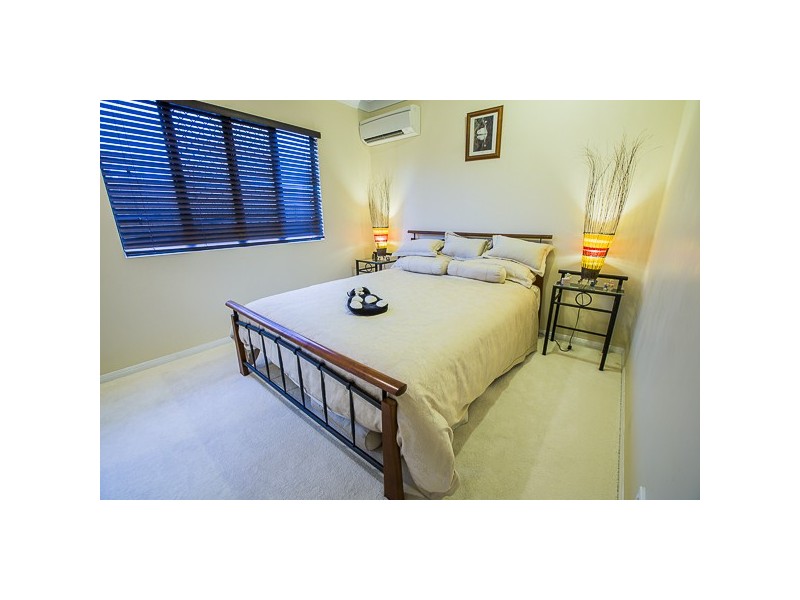 8 Turtle Place, Blacks Beach QLD 4740