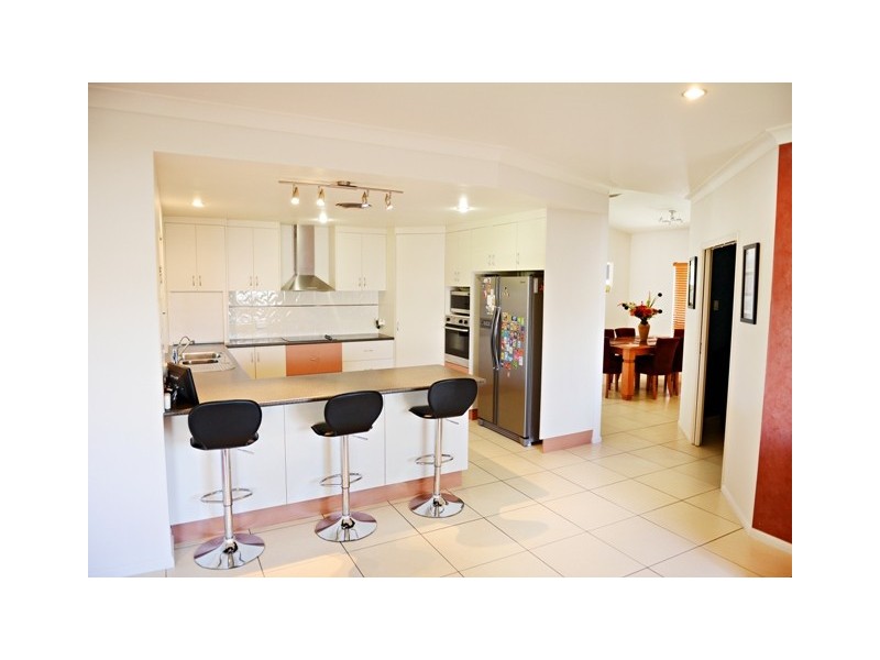 6 Polly Crescent, Richmond QLD 4740