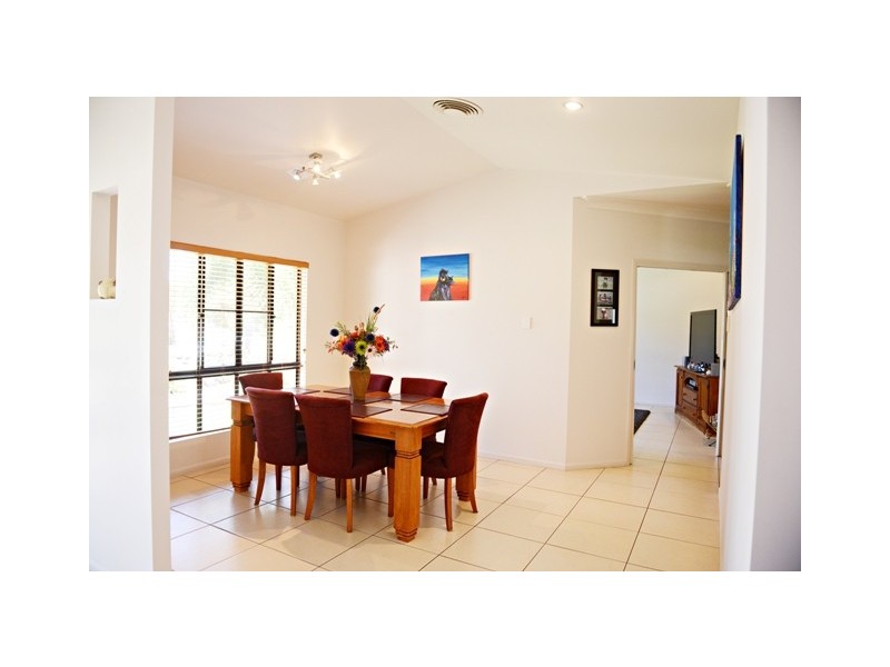 6 Polly Crescent, Richmond QLD 4740