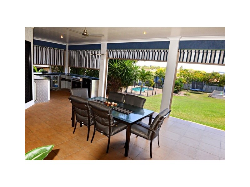 6 Polly Crescent, Richmond QLD 4740