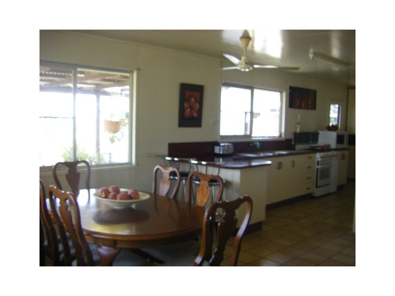 93441 Bruce Highway, Rosella QLD 4740