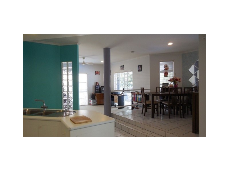 7 Marcella Street, Rural View QLD 4740