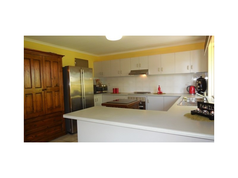 15 Charles Court, Andergrove QLD 4740