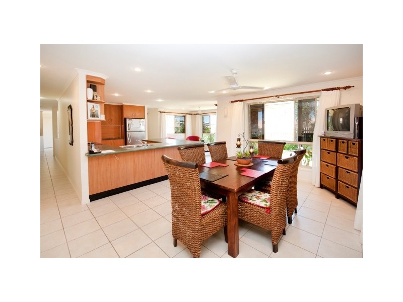 14 Collins Court, Eimeo QLD 4740