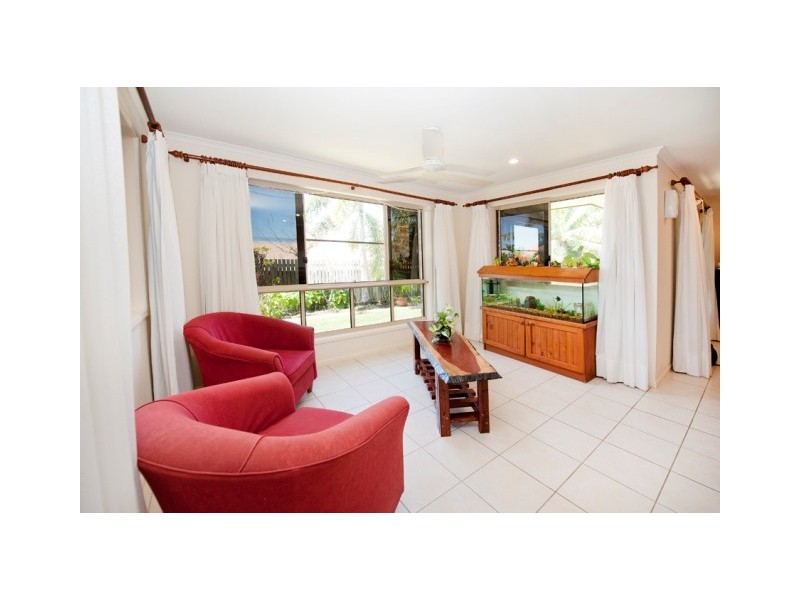 14 Collins Court, Eimeo QLD 4740