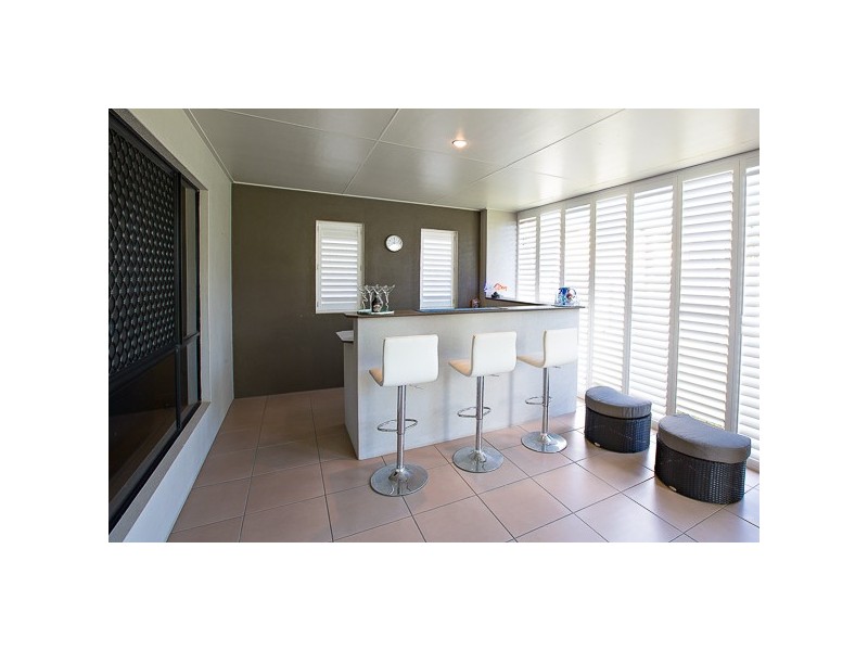 38 Gingham Street, Glenella QLD 4740