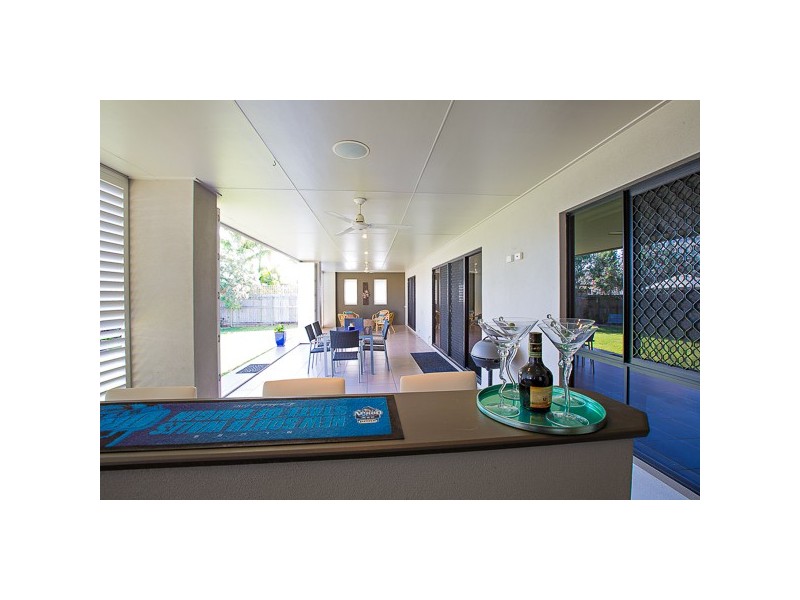 38 Gingham Street, Glenella QLD 4740