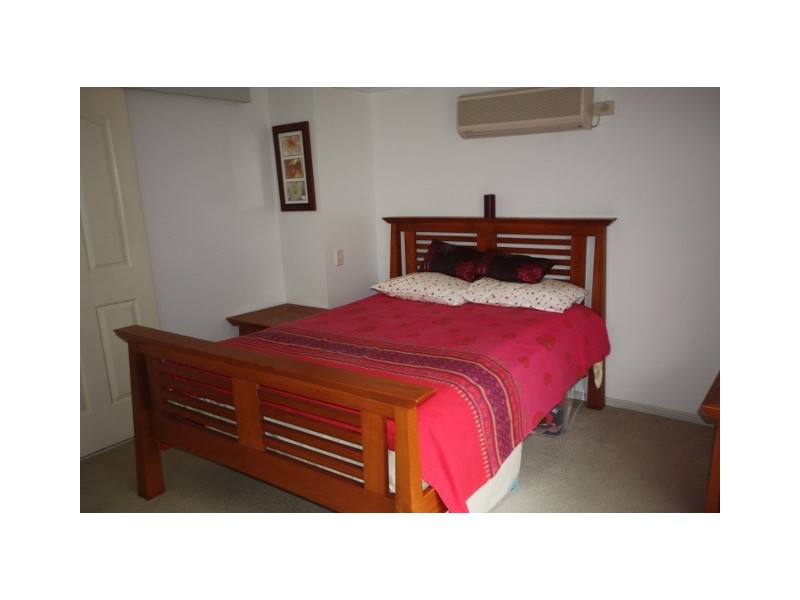 11 Dumfries Court, Beaconsfield QLD 4740