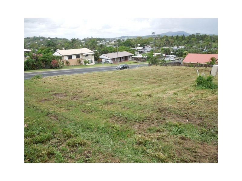 6 Coral Ridge Drive, Eimeo QLD 4740