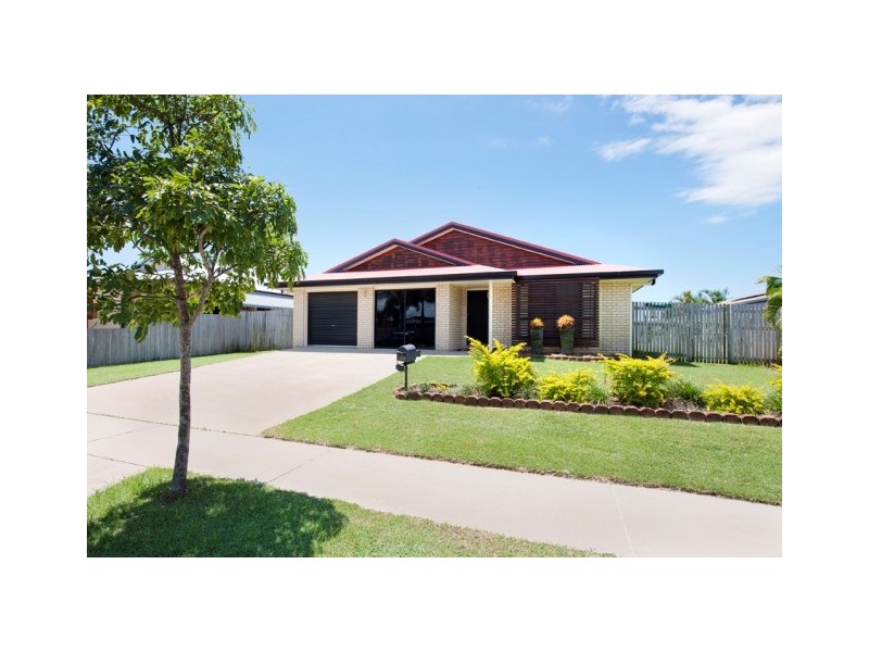 80 Royal Sands Boulevard, Bucasia QLD 4750