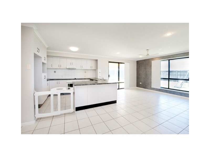 80 Royal Sands Boulevard, Bucasia QLD 4750