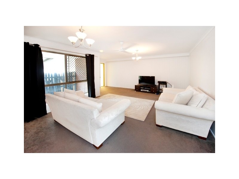 6 Normanby Court, Mount Pleasant QLD 4740