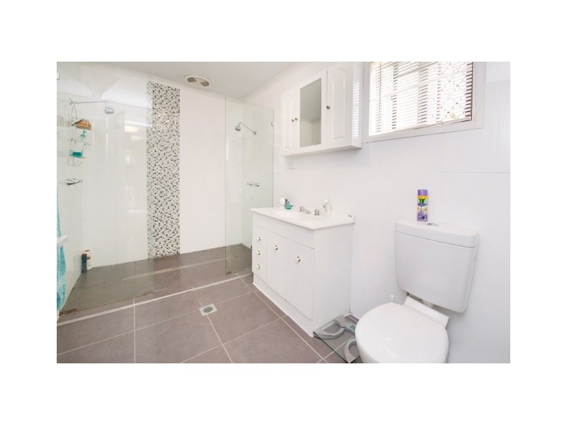 6 Normanby Court, Mount Pleasant QLD 4740