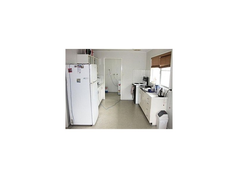 20 Burke Drive, Moranbah QLD 4744