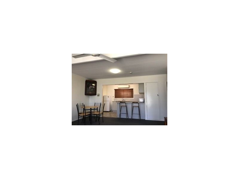 1/11 Lawrence Street, Moranbah QLD 4744