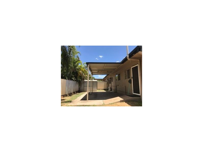 1/11 Lawrence Street, Moranbah QLD 4744