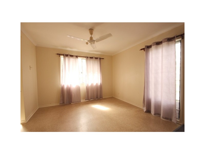 11 Maitland Street, Moranbah QLD 4744