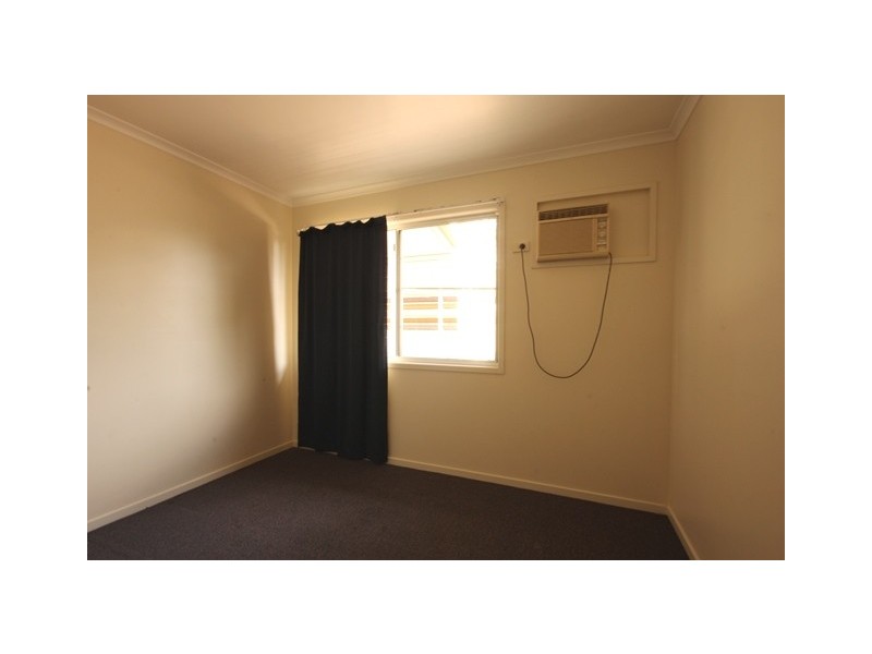 11 Maitland Street, Moranbah QLD 4744