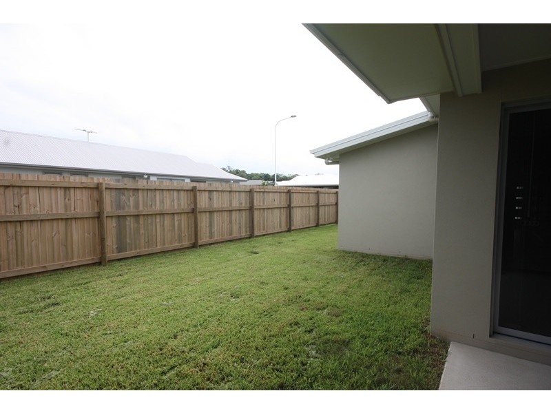 24 Cordia Street, Eimeo QLD 4740