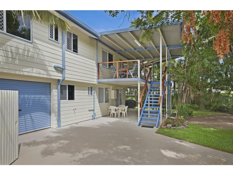 24 Lindeman Avenue, Slade Point QLD 4740