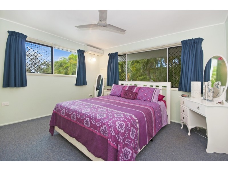 24 Lindeman Avenue, Slade Point QLD 4740