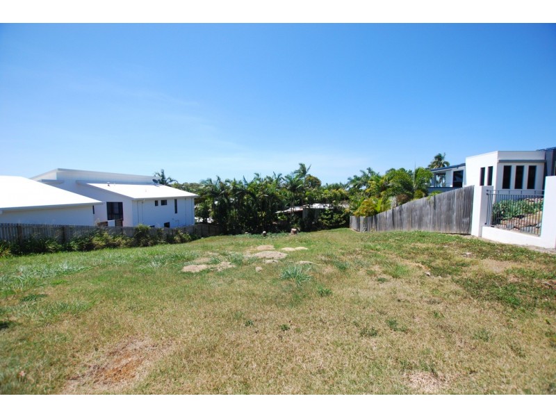 27 Sailaway Drive, Eimeo QLD 4740
