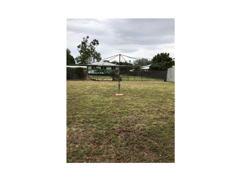 6 Connor Drive, Moranbah QLD 4744
