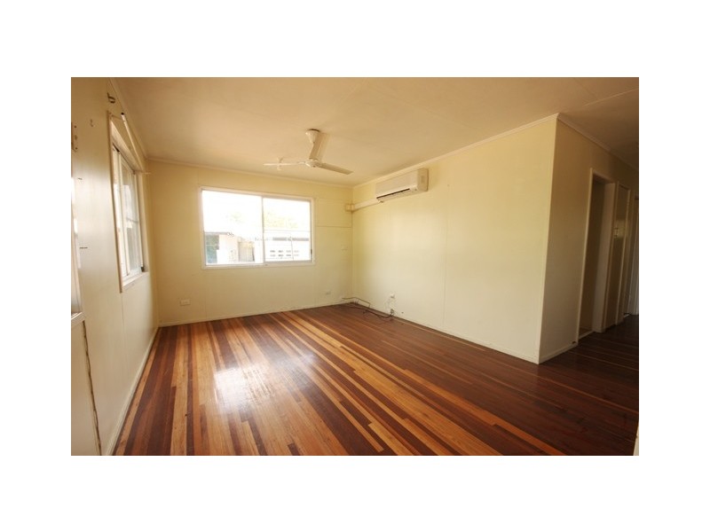 2 Crawford Street, Dysart QLD 4745