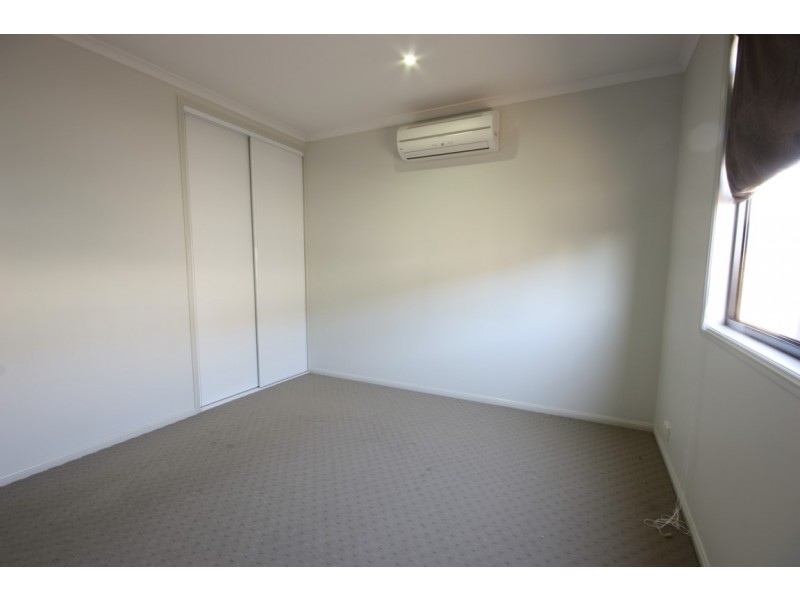 47 Lambert Drive, Moranbah QLD 4744