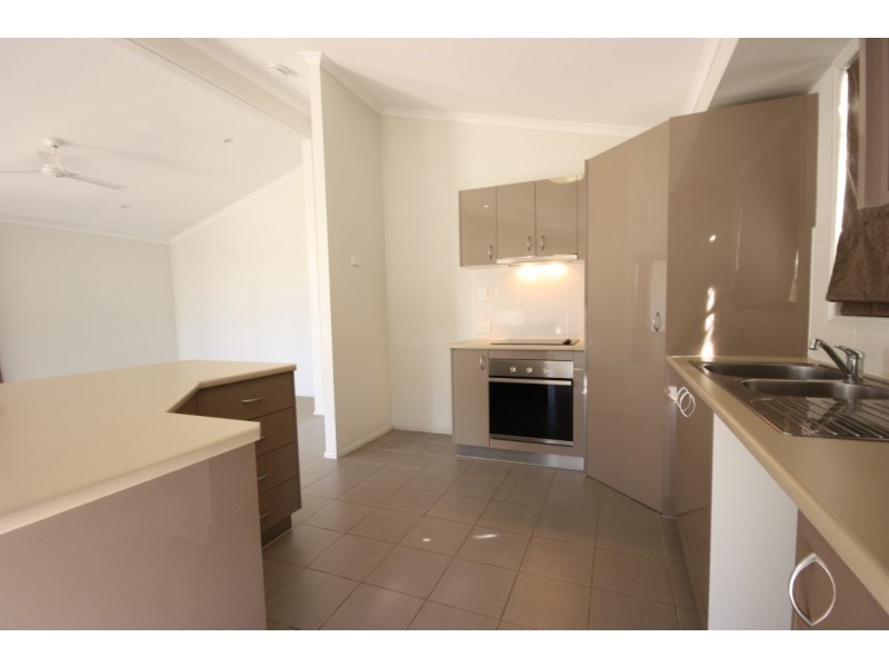 47 Lambert Drive, Moranbah QLD 4744