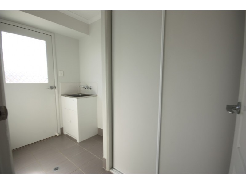 47 Lambert Drive, Moranbah QLD 4744