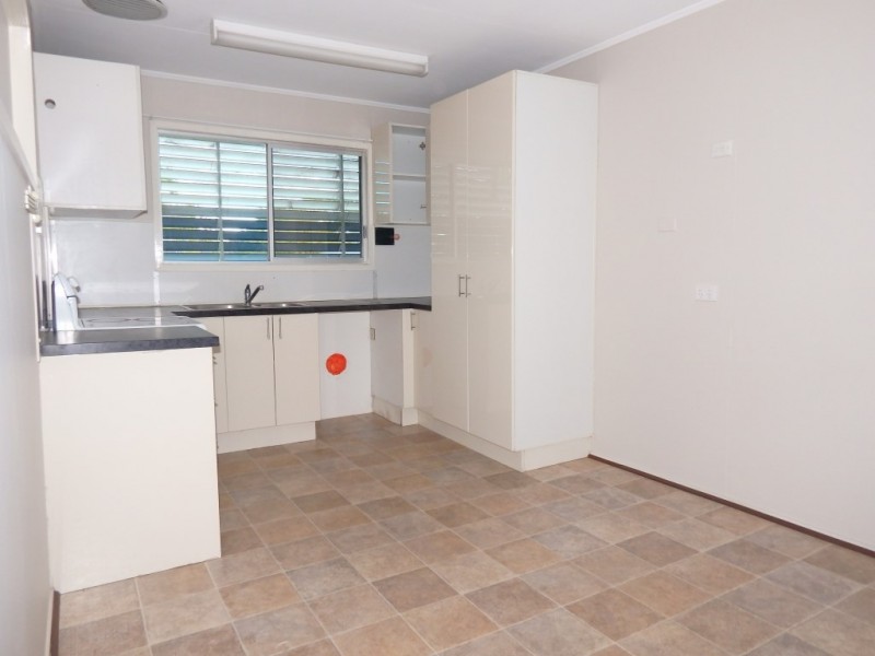 4 Patterson Street, Dysart QLD 4745
