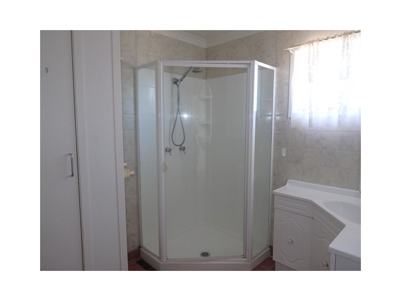 10 Fraser Court, Dysart QLD 4745