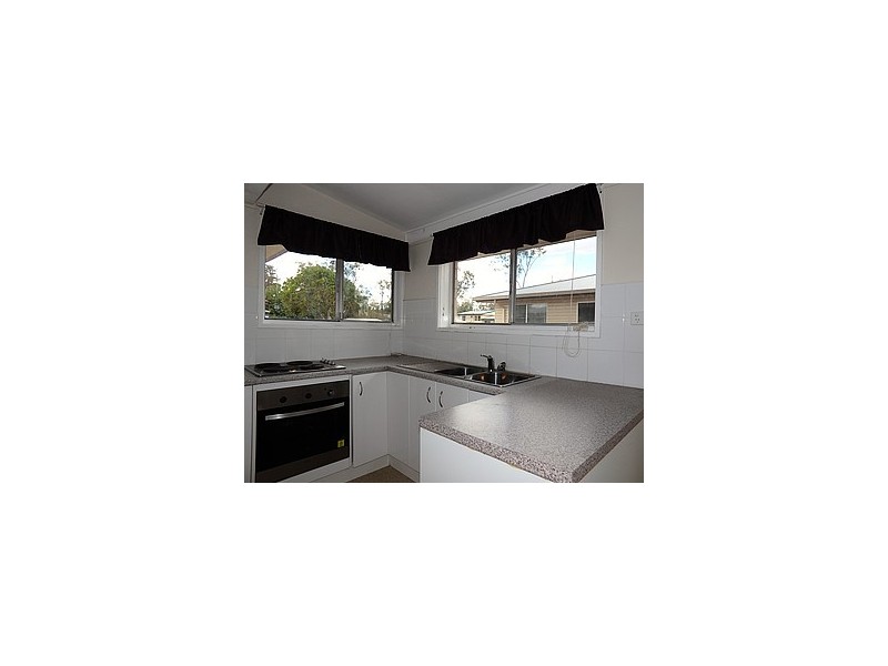 24 Crawford Street, Dysart QLD 4745