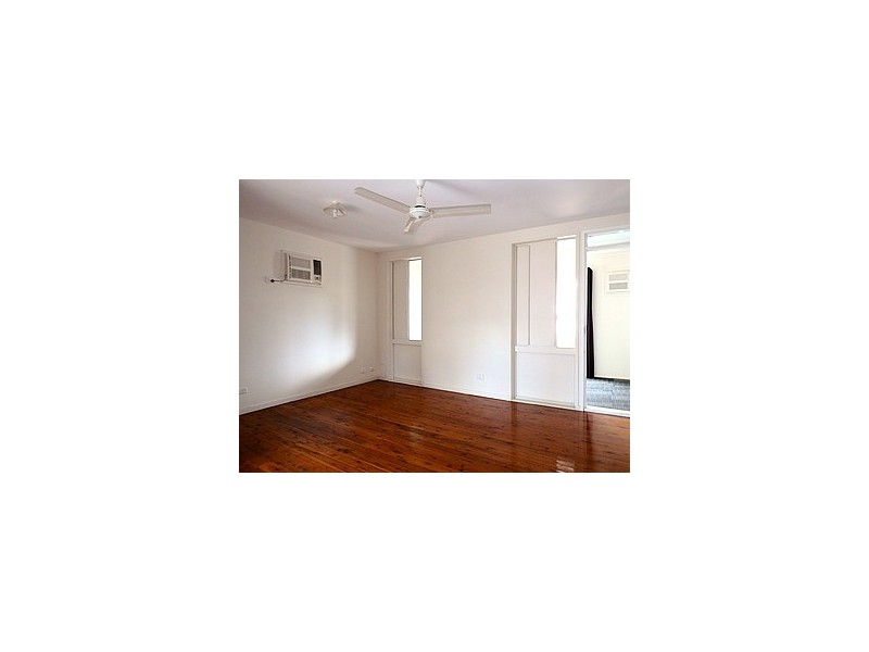 24 Crawford Street, Dysart QLD 4745