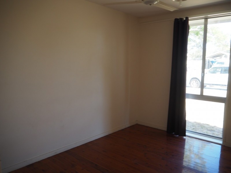 24 Crawford Street, Dysart QLD 4745