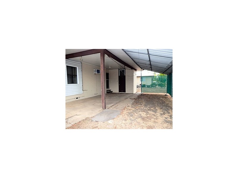 24 Crawford Street, Dysart QLD 4745