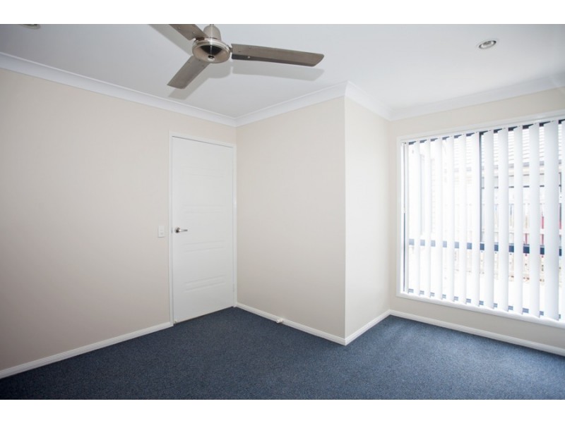8 Crestview Crescent, Bucasia QLD 4750