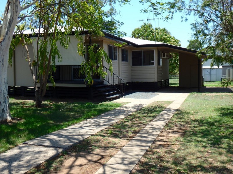 8 Brennan Street, Dysart QLD 4745