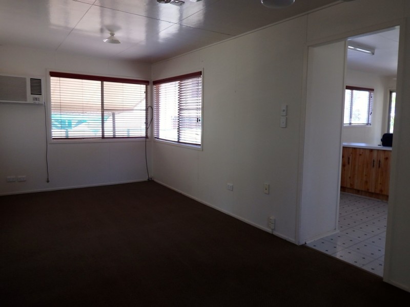 8 Brennan Street, Dysart QLD 4745