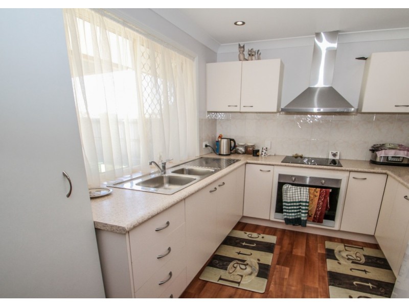 128 first ave, Marsden QLD 4132