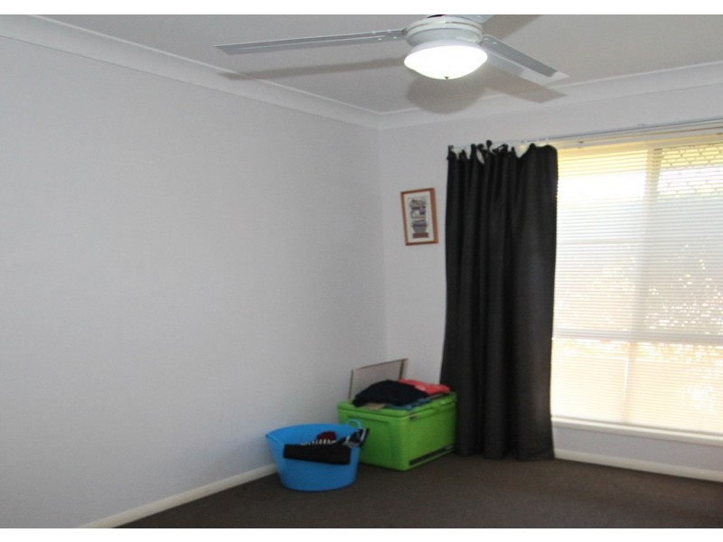 128 first ave, Marsden QLD 4132