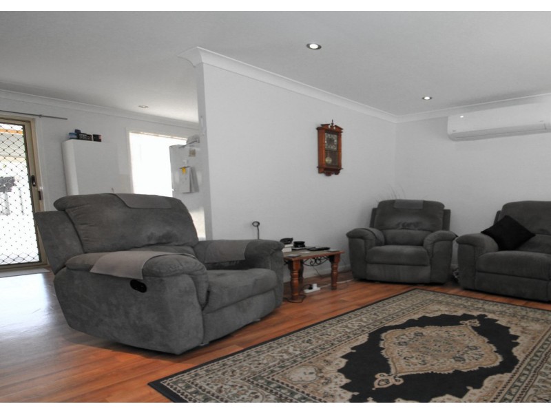 128 first ave, Marsden QLD 4132