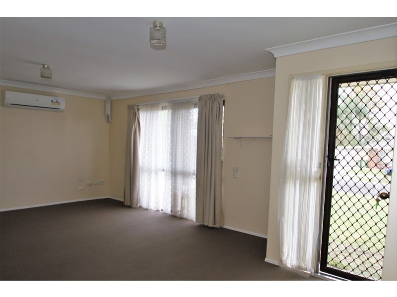 39 Ironwood St, Crestmead QLD 4132