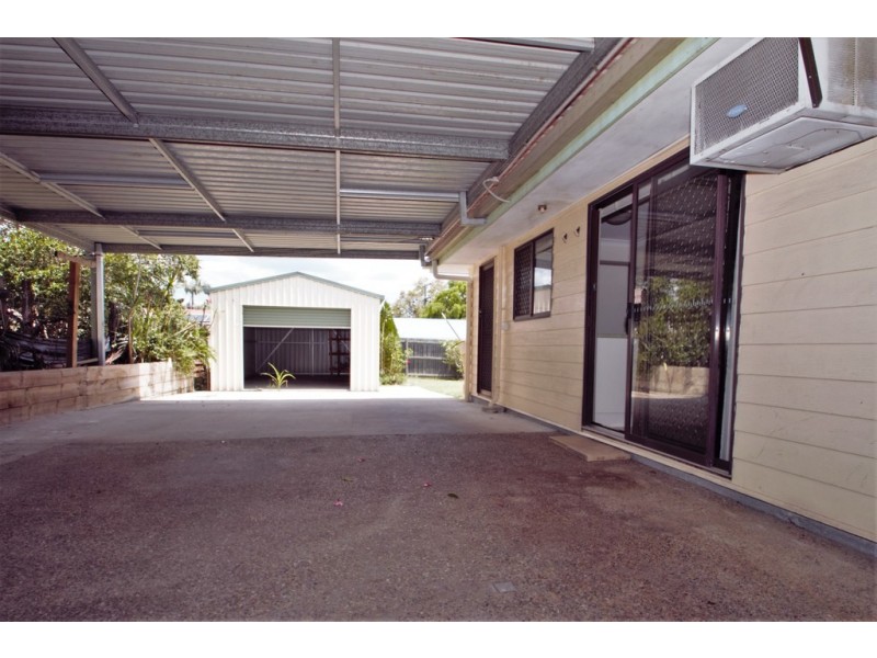 103 Waratah Drive, Crestmead QLD 4132