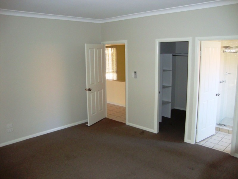23 RACHEL DRIVE, Crestmead QLD 4132